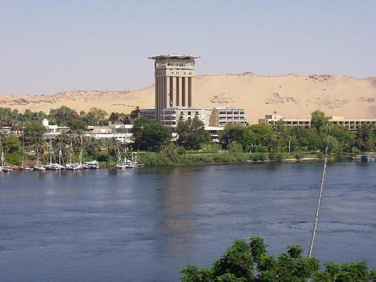 Memnon Hotel Aswan Buitenkant foto